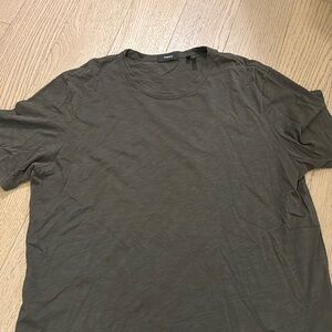 Men’s theory t shirt